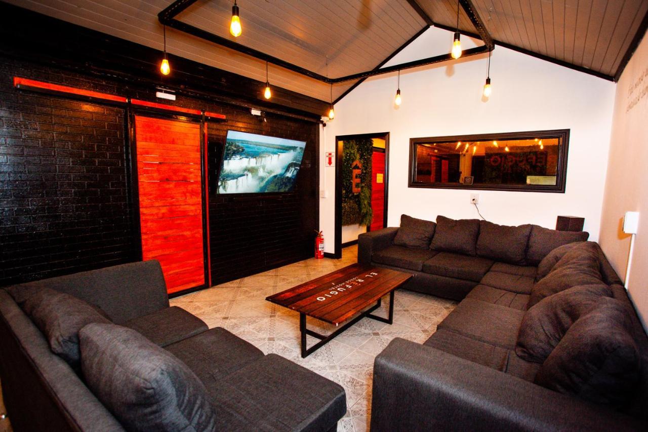 El Refugio Lodge Hostel Ушуая Екстериор снимка